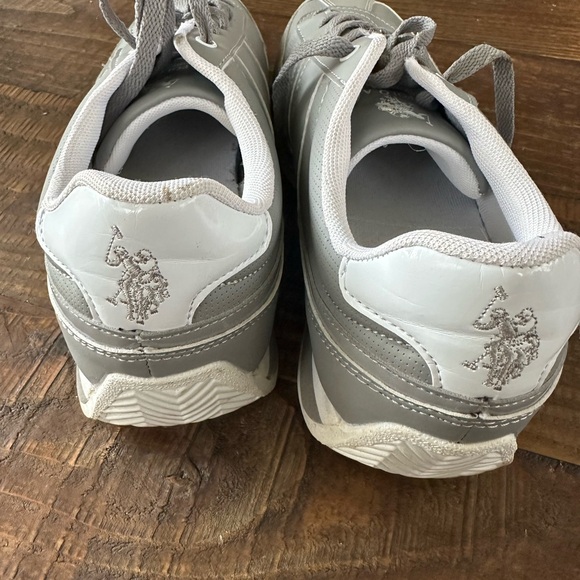 U.S. Polo Assn. Men's Gray Sneakers - Picture 4 of 5